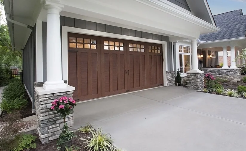 Carriage House Garage Door 4-L