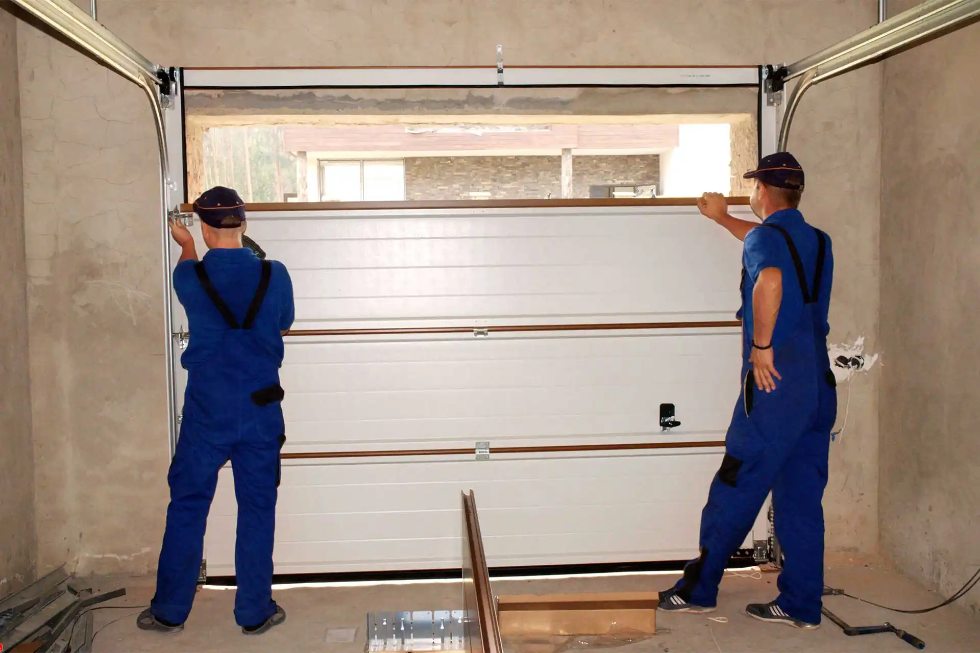 Garage Door Installation- Garage Door Company in Mclean VA - Door Doctor