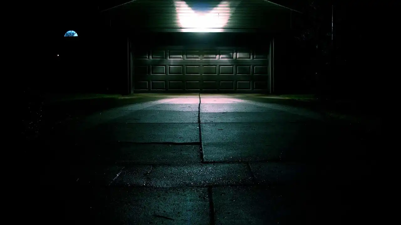 How to Open garage door with no Power from outside