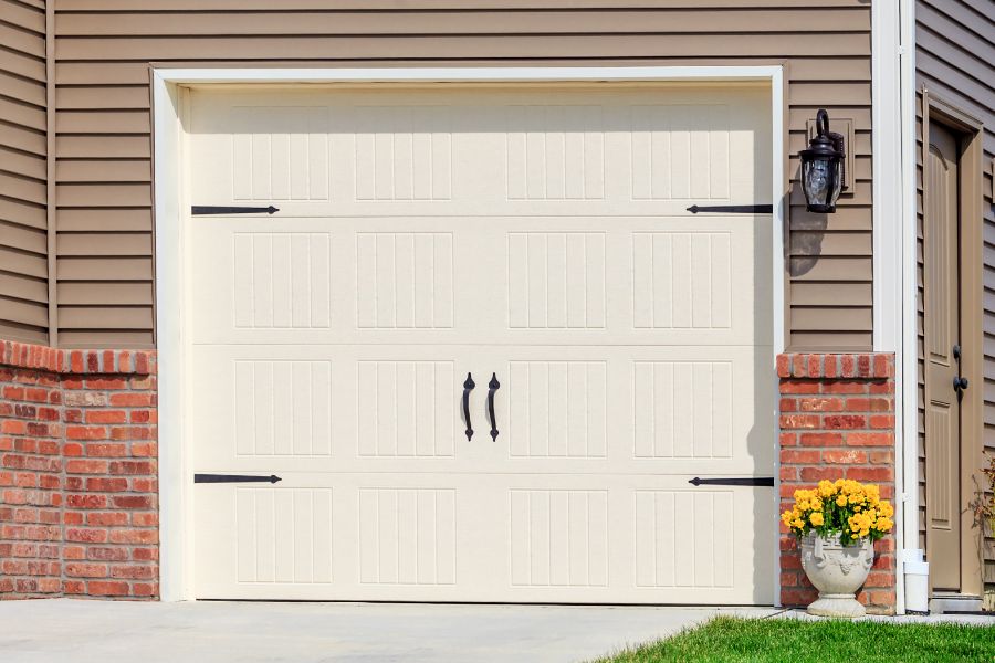 Residential garage door in Aldie VA representing Door Doctor repair and installation services