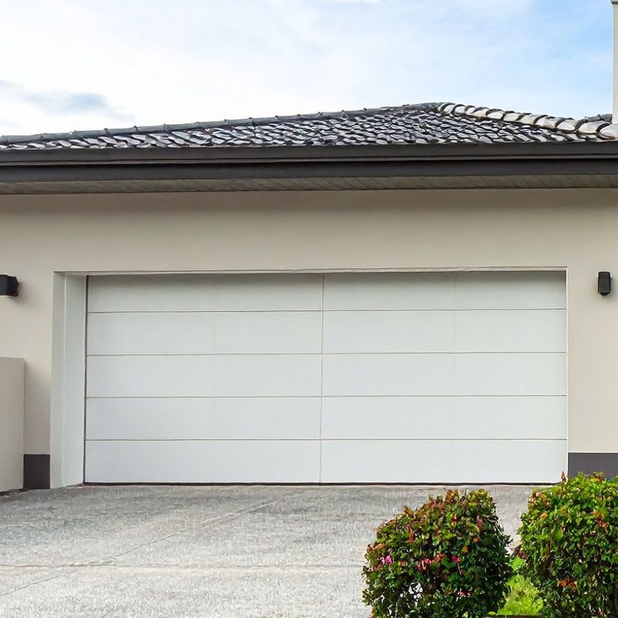 Brambleton VA home with updated garage door serviced by local company Door Doctor
