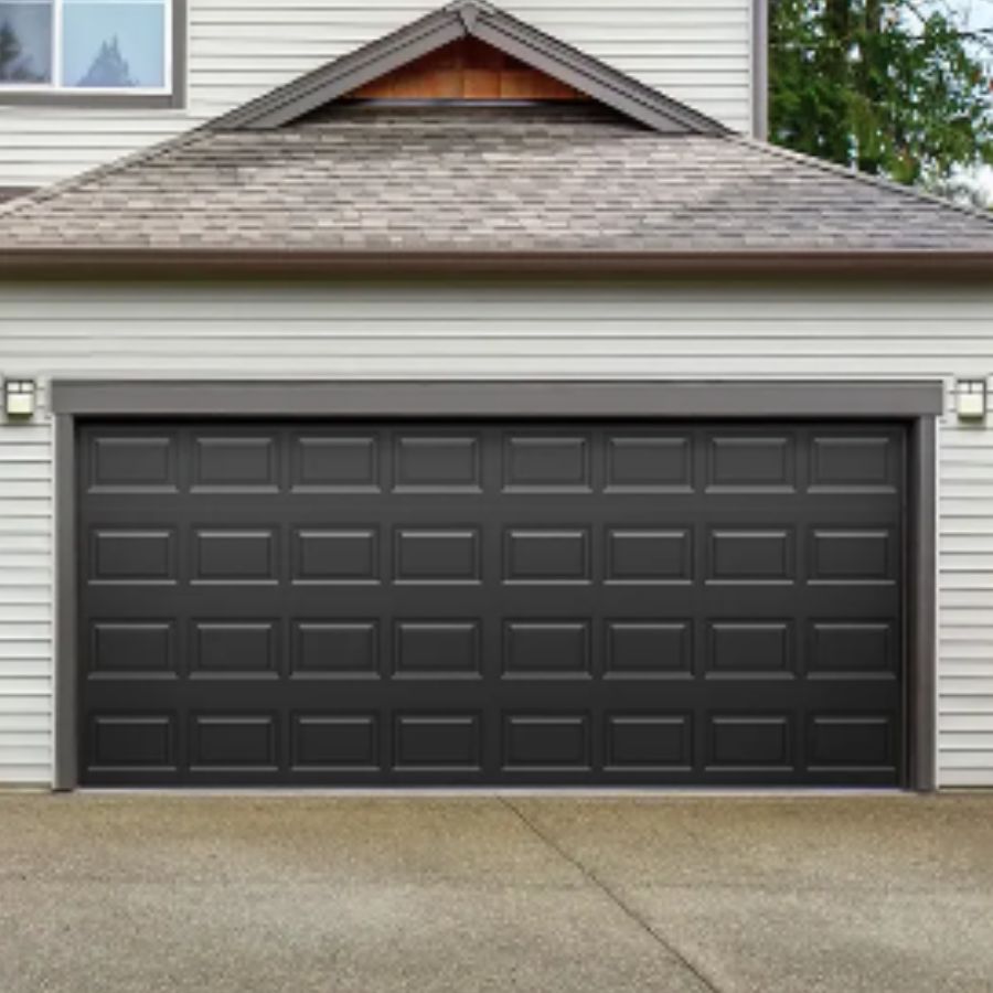 Wolf Trap, VA home with updated garage door serviced by local company Door Doctor